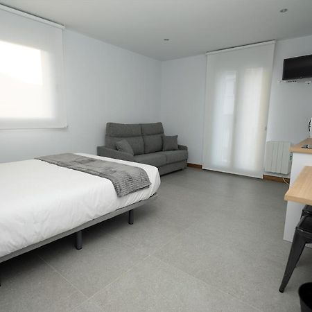 Apartamentos Puerta De Occidente Cornellana Eksteriør billede